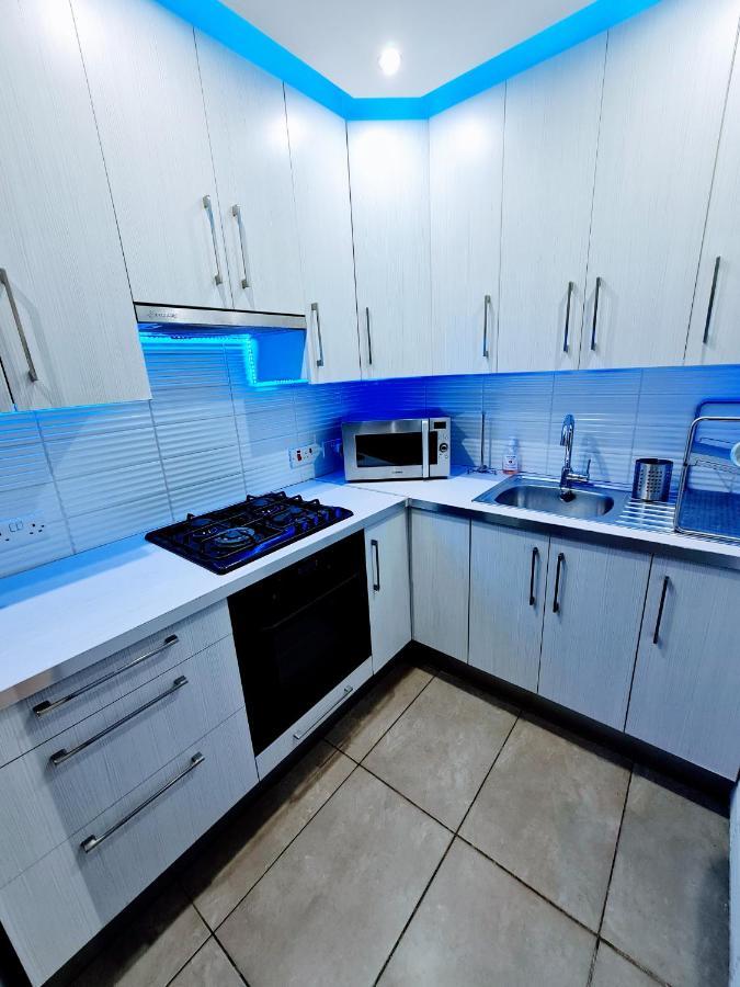 Hidden Lights Deluxe Apartment Айя-Напа Экстерьер фото