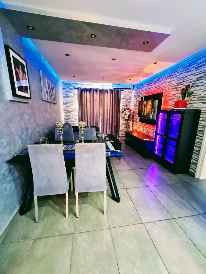 Hidden Lights Deluxe Apartment Айя-Напа Экстерьер фото